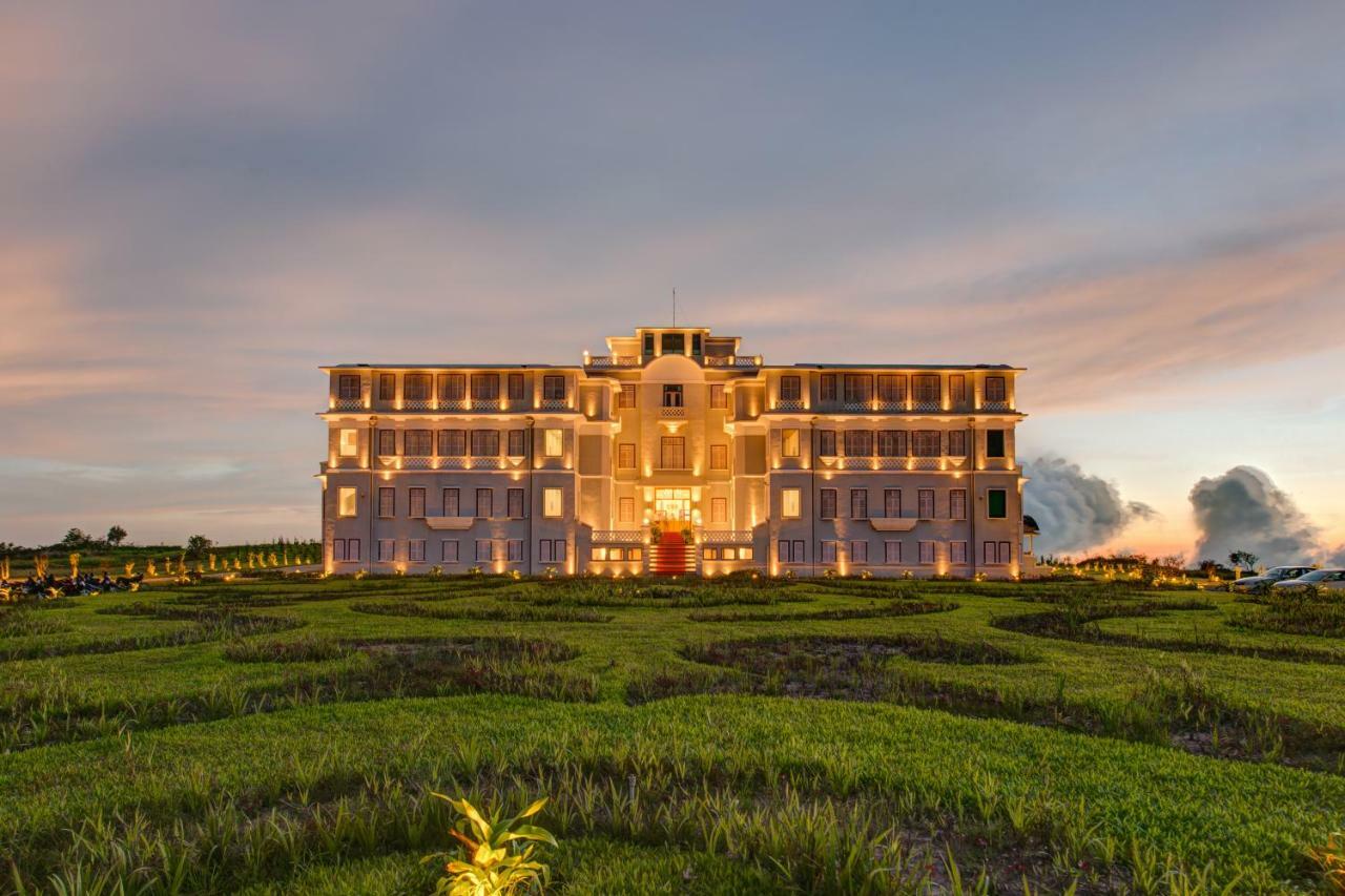 Le Bokor Palace Kampot Εξωτερικό φωτογραφία